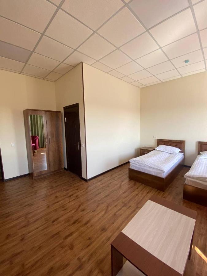 Uzumfermer Hotel&Winery Taschkent Exterior foto